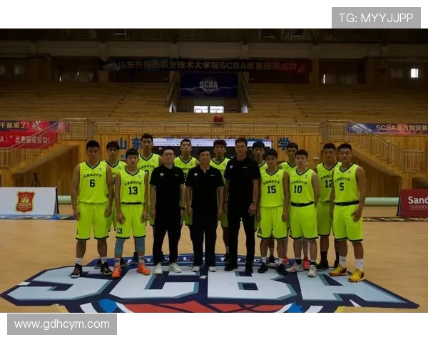 杭州篮球队与广州篮球队赛后分析力量对比与战术探讨