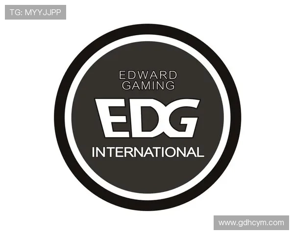 EDG战队灵活性引发热议DOTA2玩家对战术调整的看法与争论