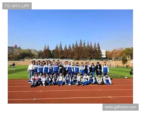 上海足球队的精神之旅：探索足球背后的文化与信念